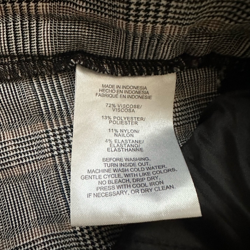 Jones New York Signature Plaid Skinny Pants Womens Size 10 Black White Gray - Picture 5 of 6